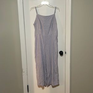 Old Navy Jumpsuit - L